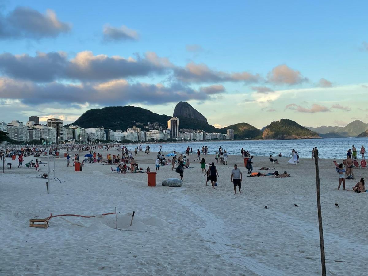 Apartamento beira-mar no coração de copacabana! Rio de Janeiro Exterior foto