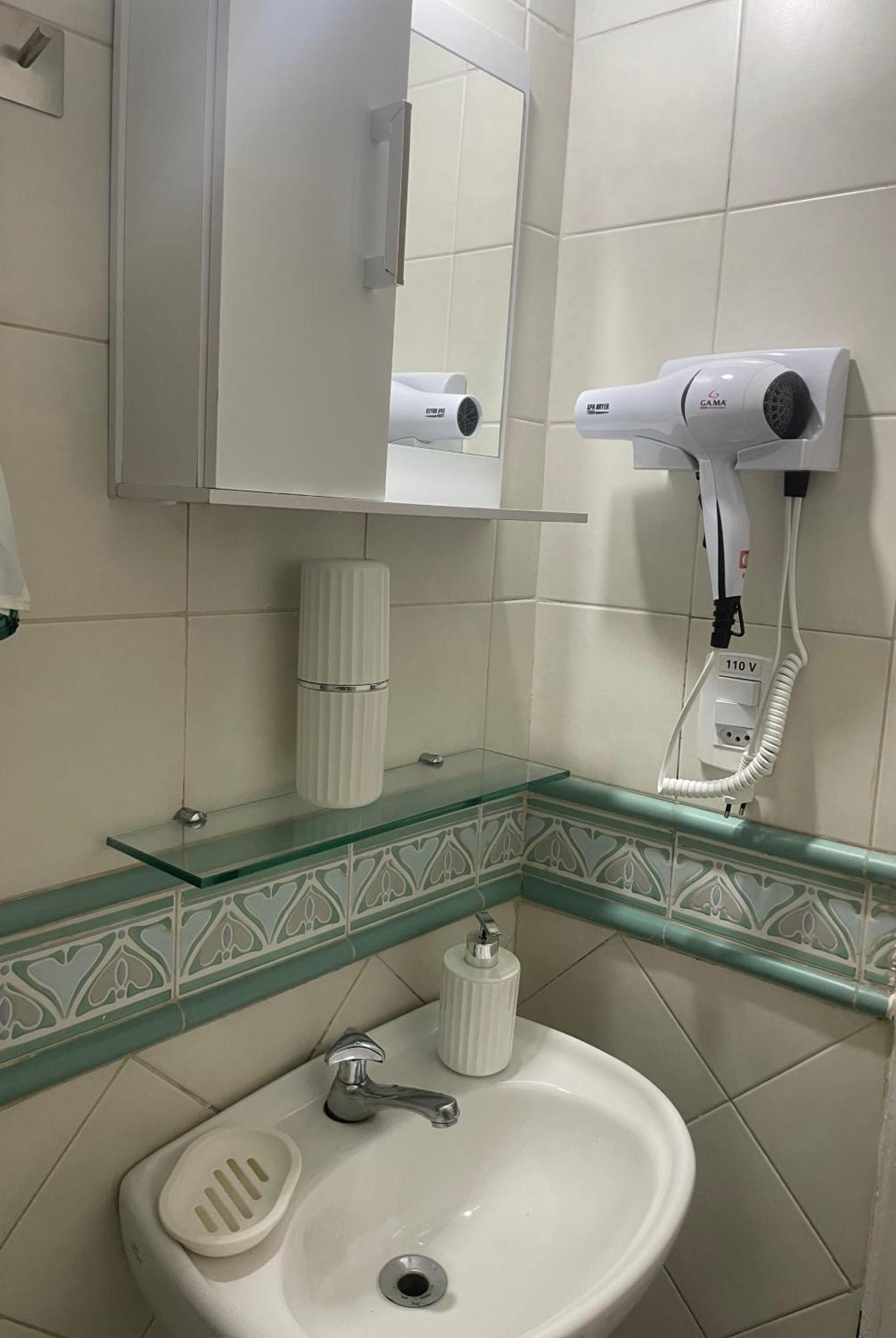 Apartamento beira-mar no coração de copacabana! Rio de Janeiro Exterior foto